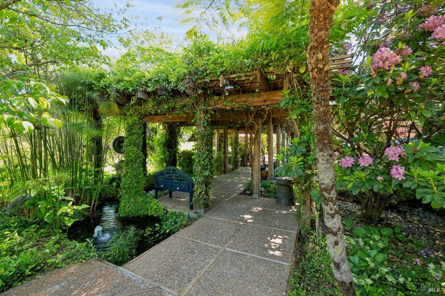 1633 Dry Creek Road