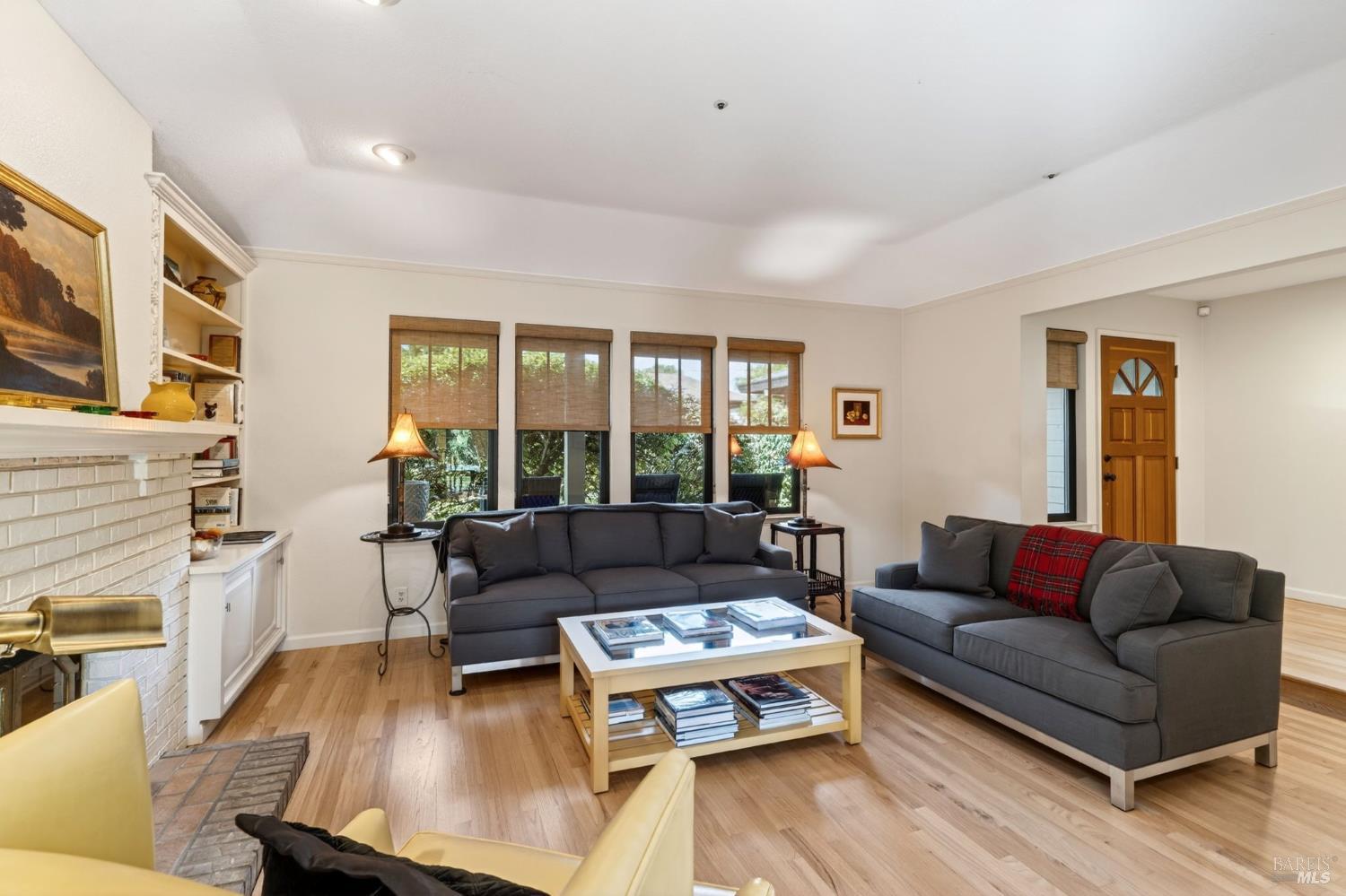 412 Fairway Court