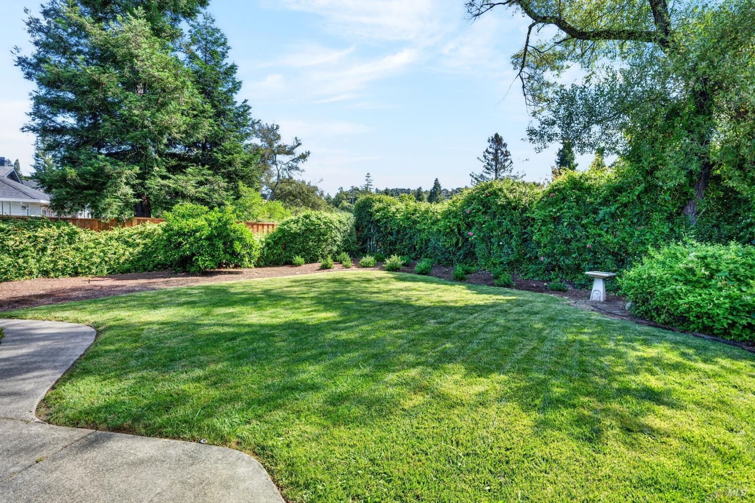 412 Fairway Court