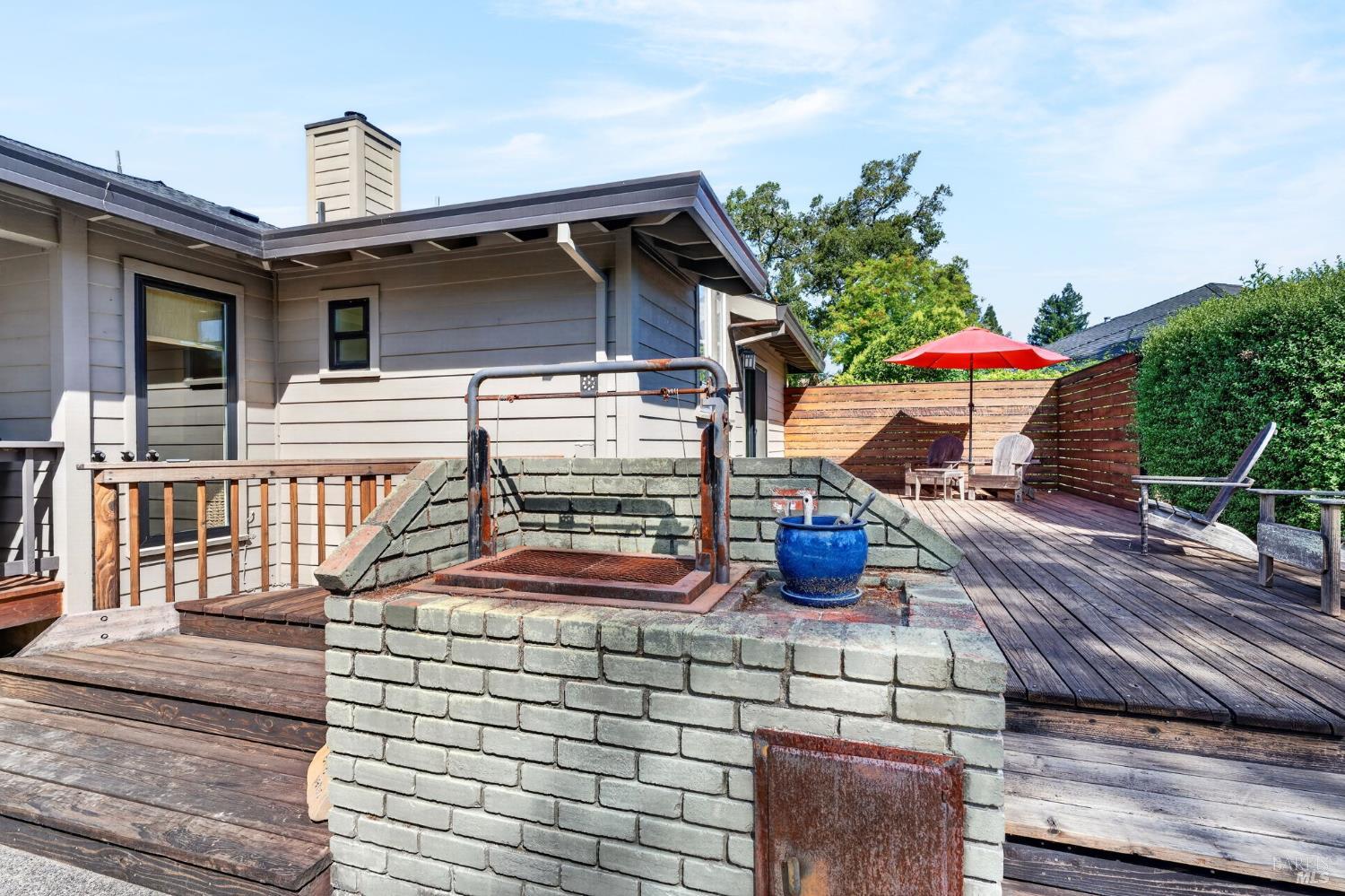 412 Fairway Court