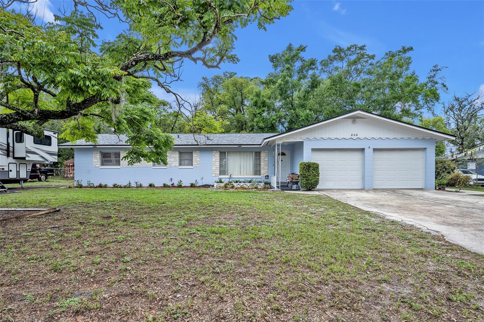 806 BEAR LAKE RD