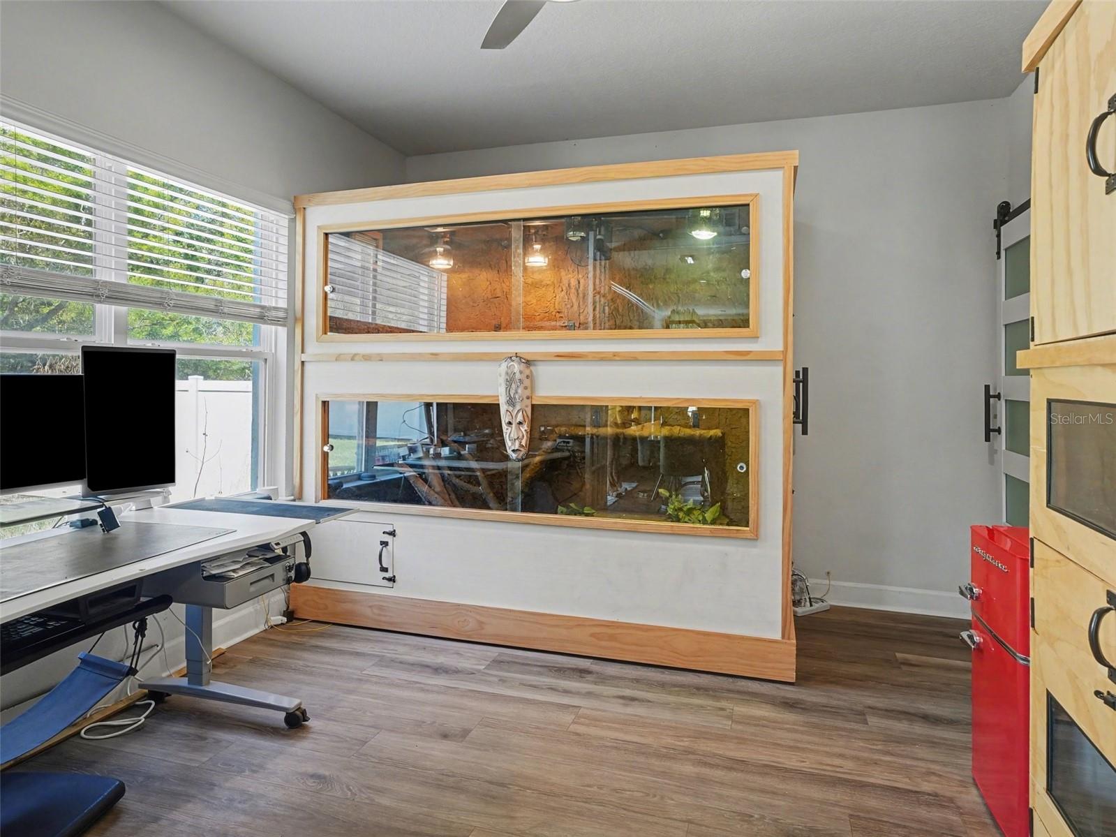 608 ROMINGER LOOP