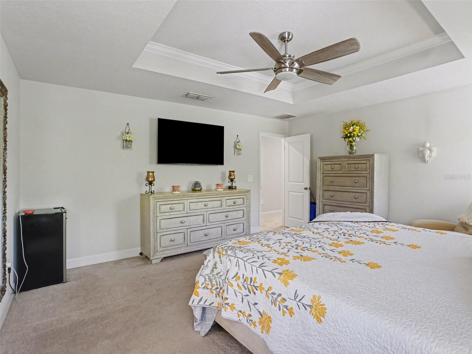 608 ROMINGER LOOP