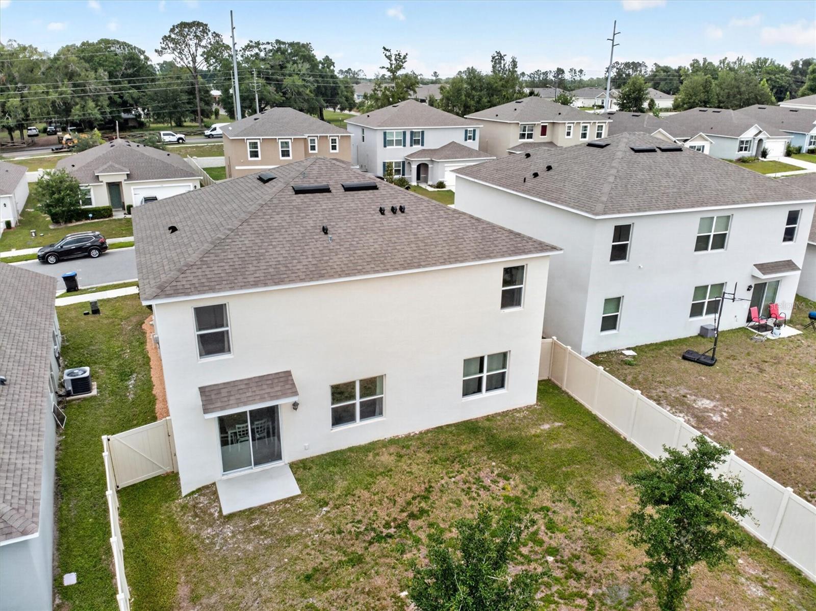 11112 AMBER RIDGE DR