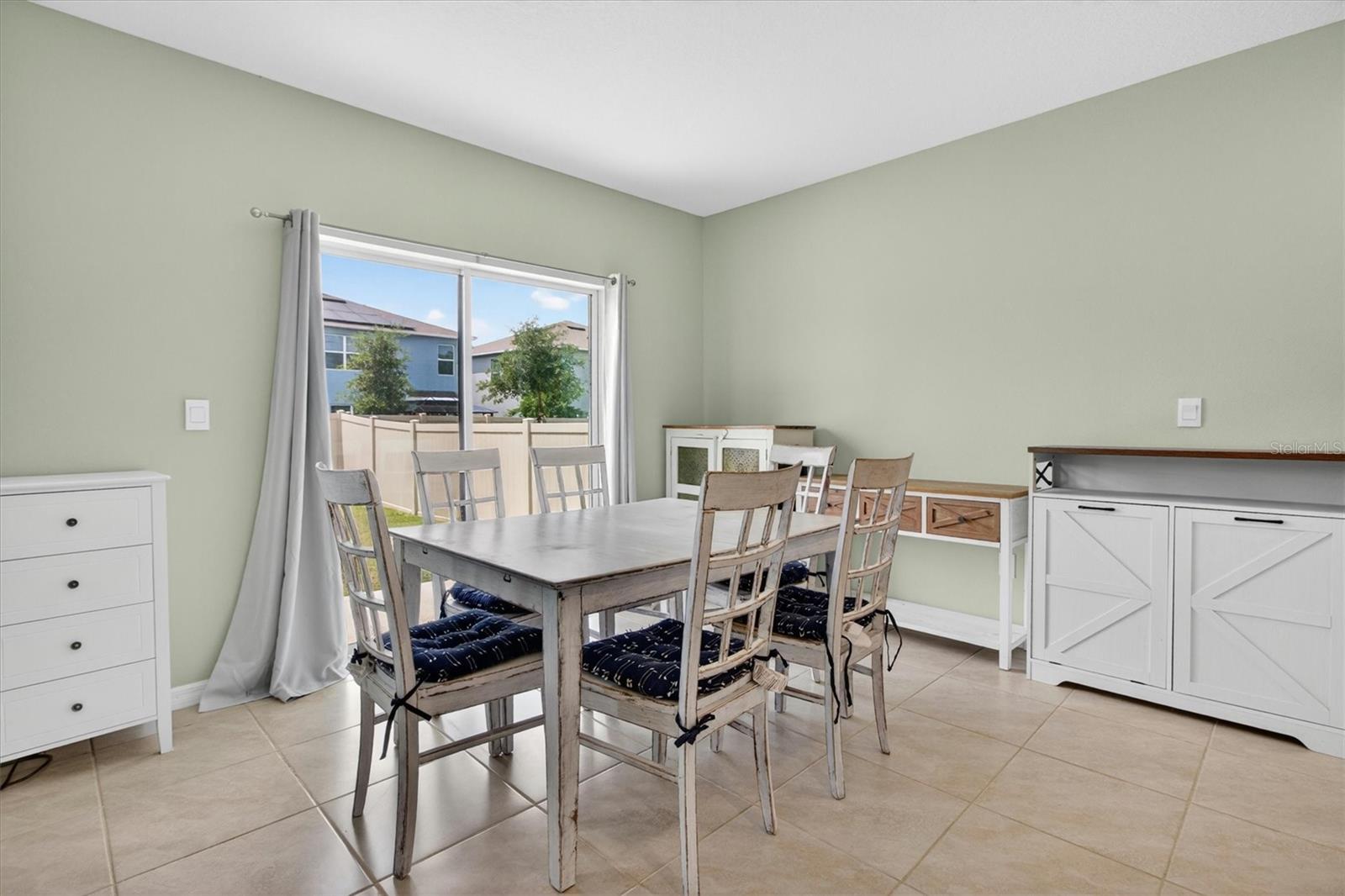 11112 AMBER RIDGE DR