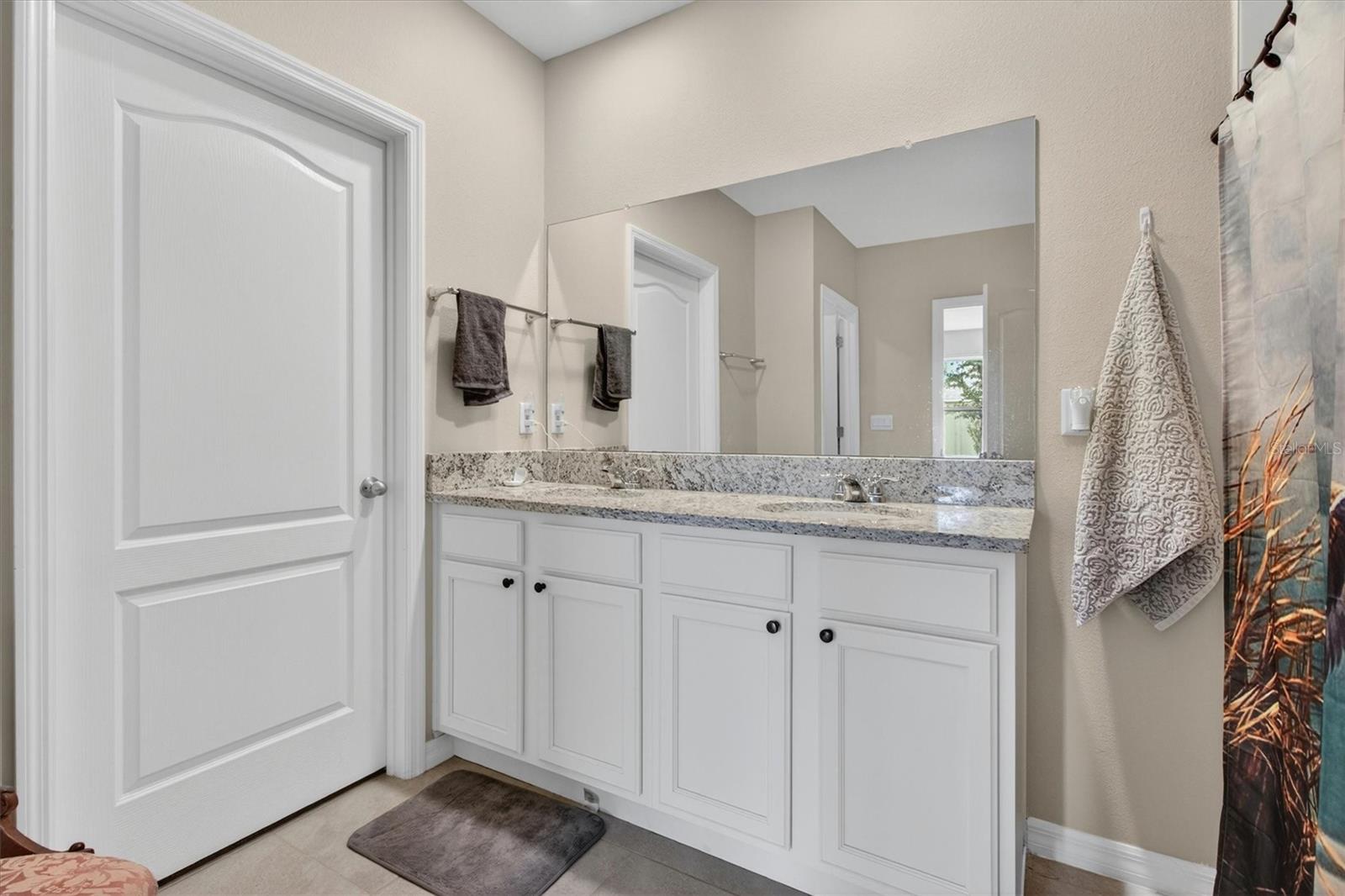 11112 AMBER RIDGE DR