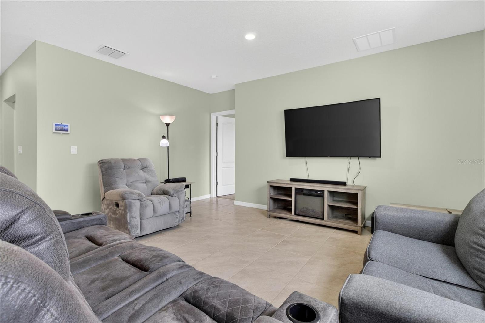 11112 AMBER RIDGE DR