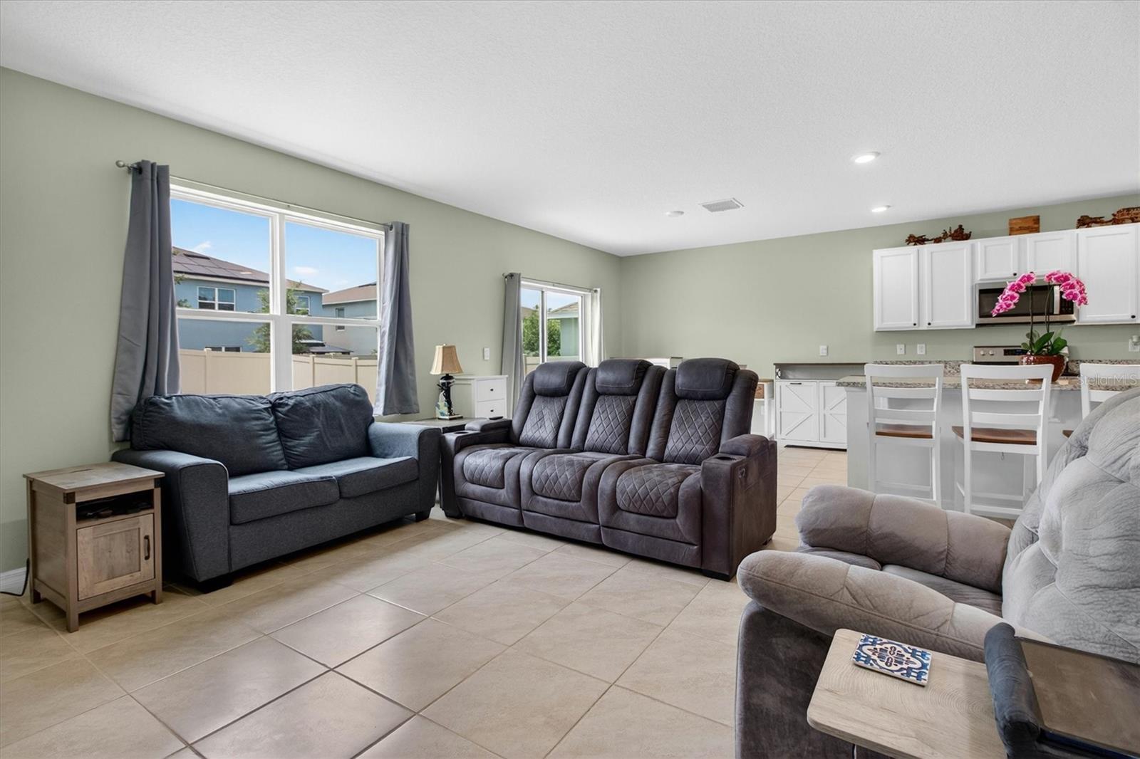 11112 AMBER RIDGE DR