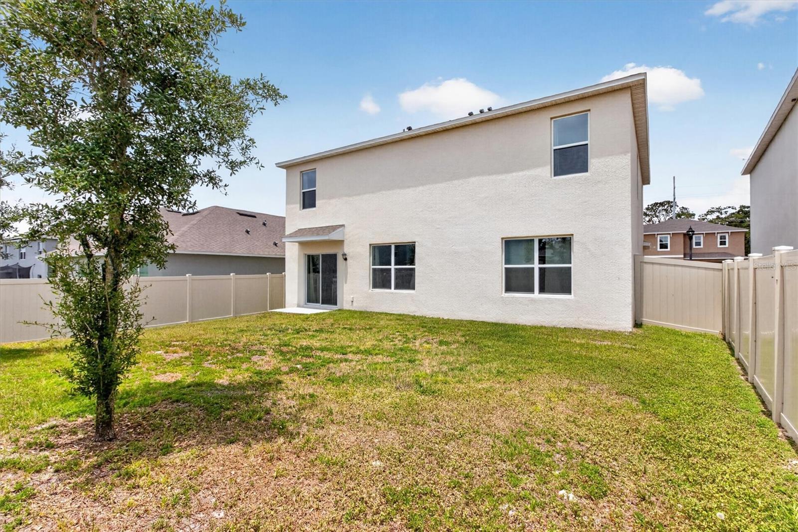 11112 AMBER RIDGE DR