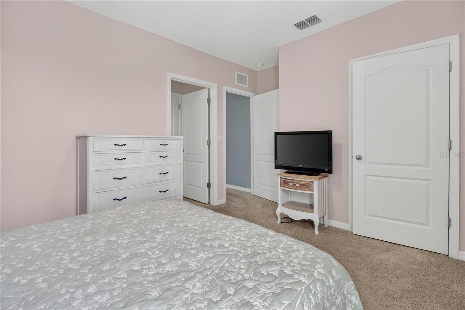 11112 AMBER RIDGE DR