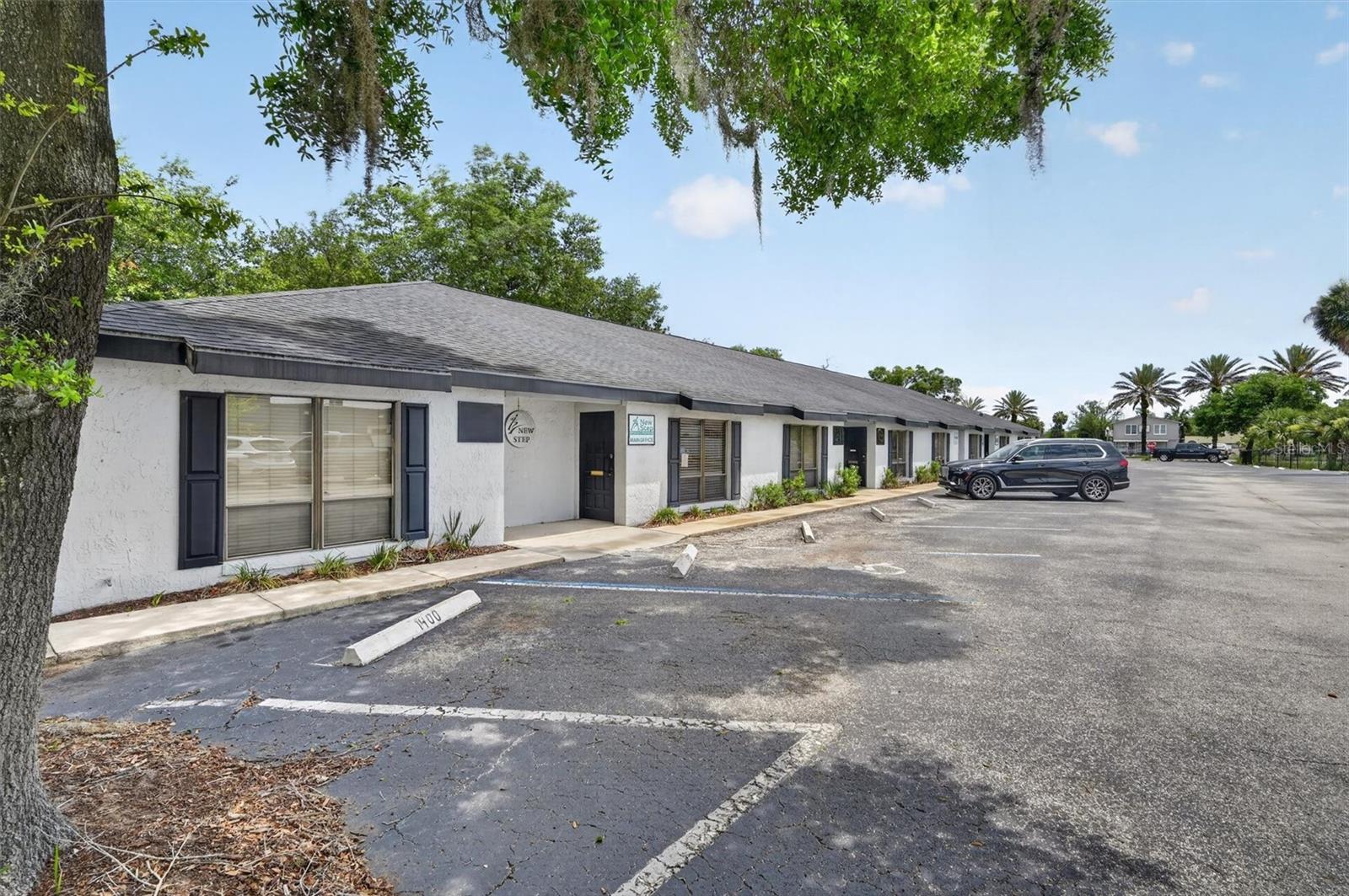 7 W MAIN ST #12-14