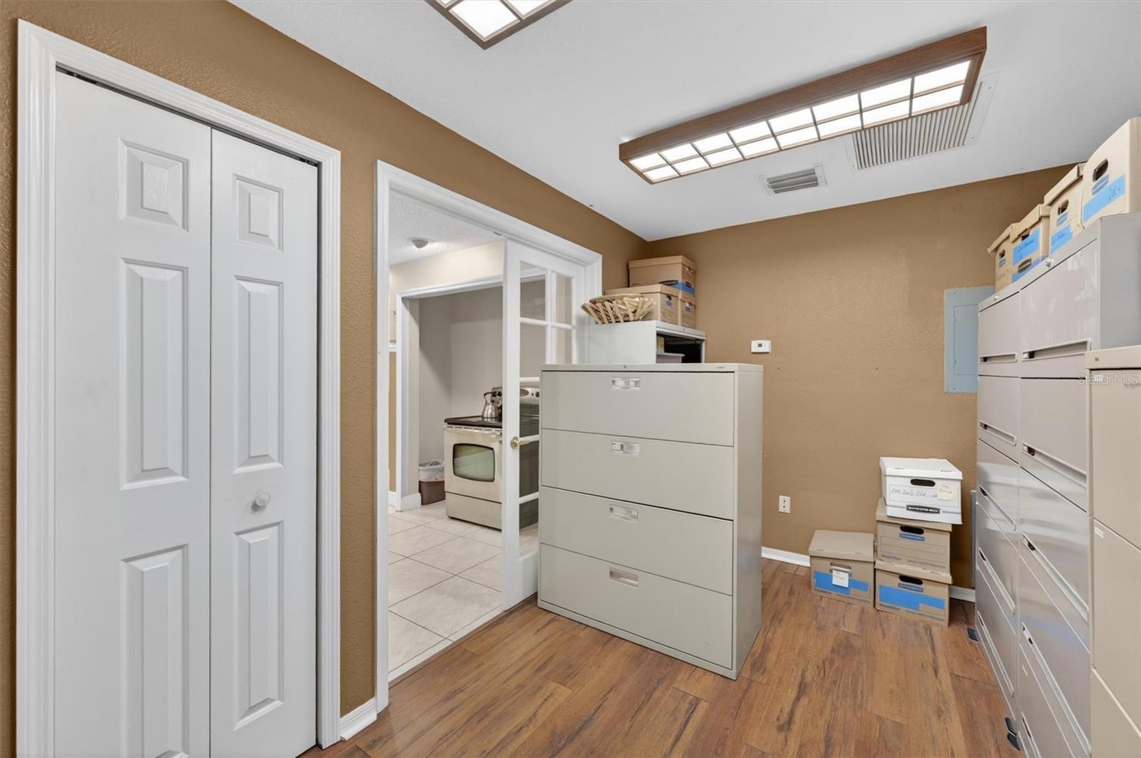7 W MAIN ST #12-14