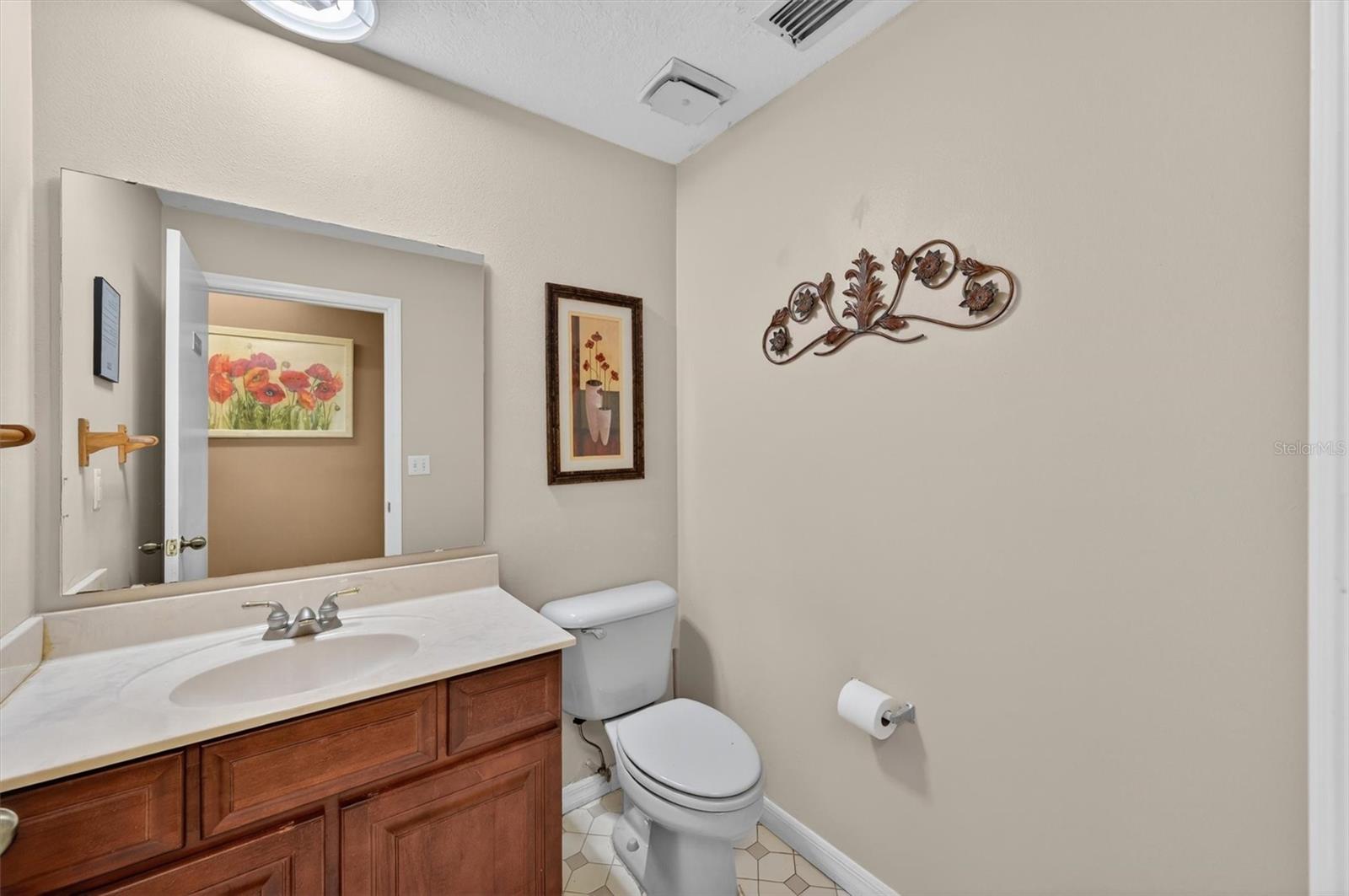7 W MAIN ST #12-14