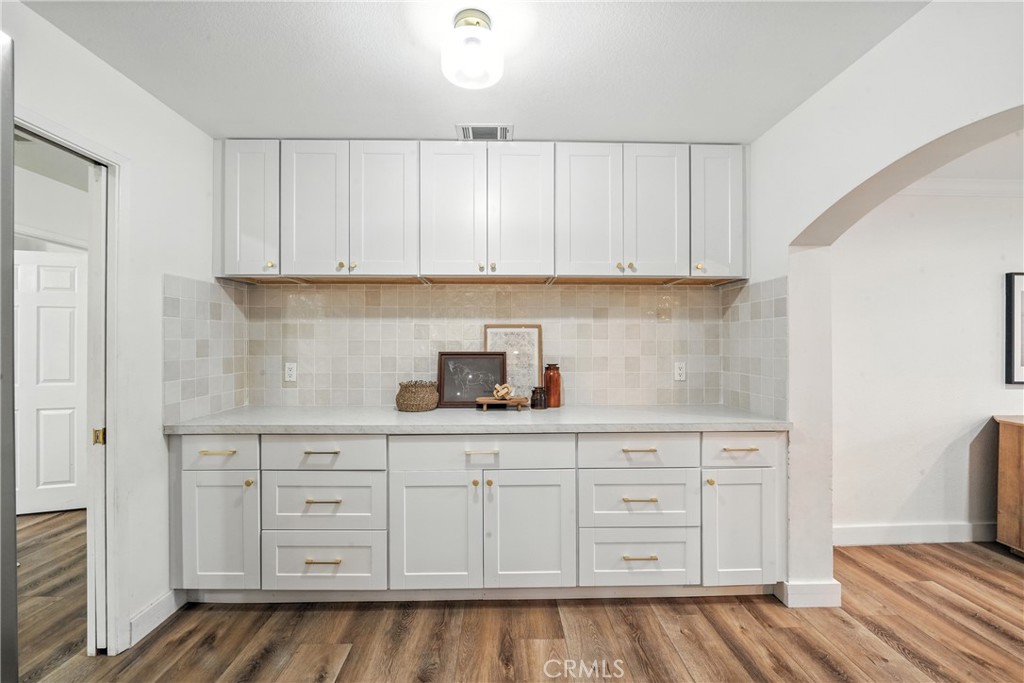 30880 Emperor Drive