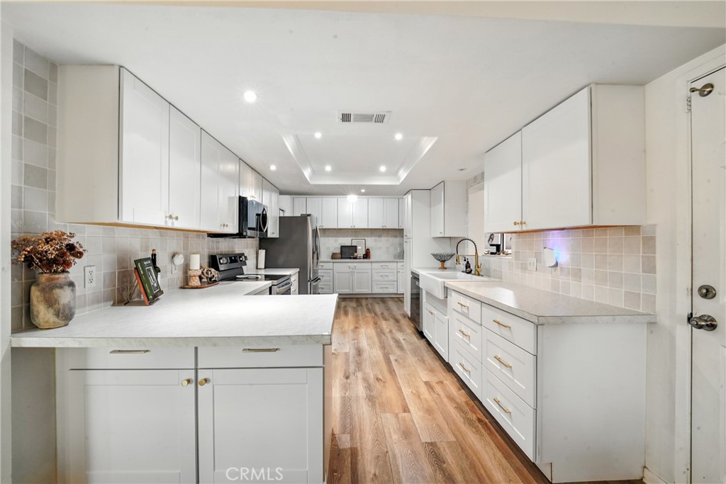 30880 Emperor Drive