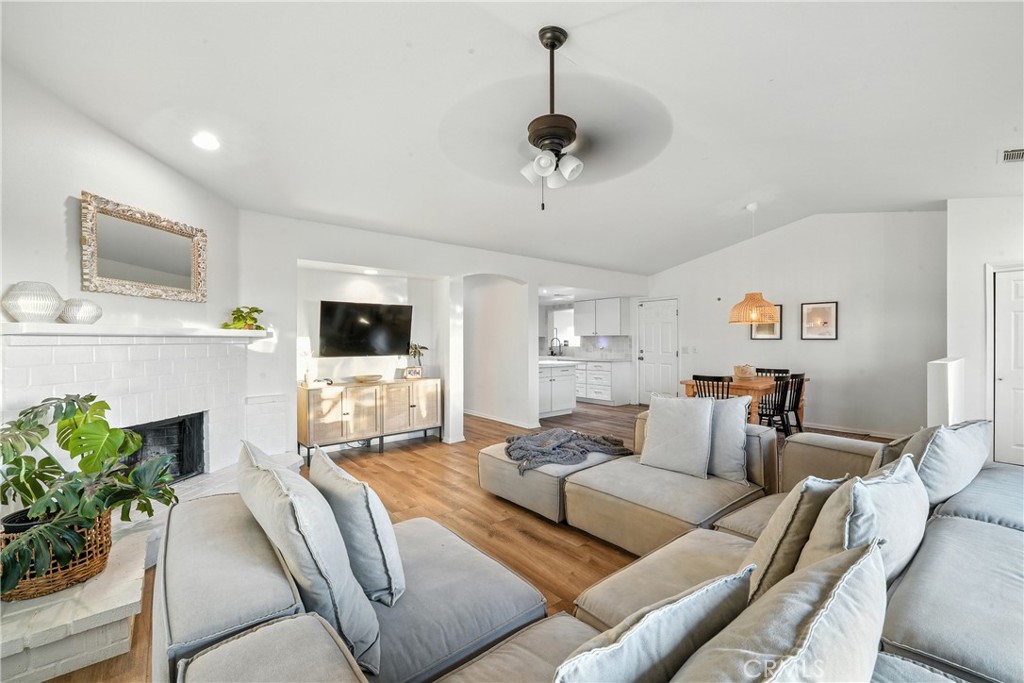 30880 Emperor Drive