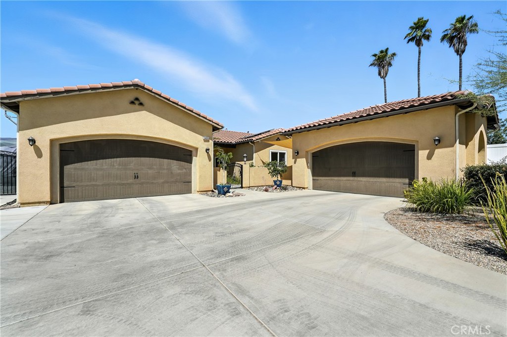 34899 Orange Street