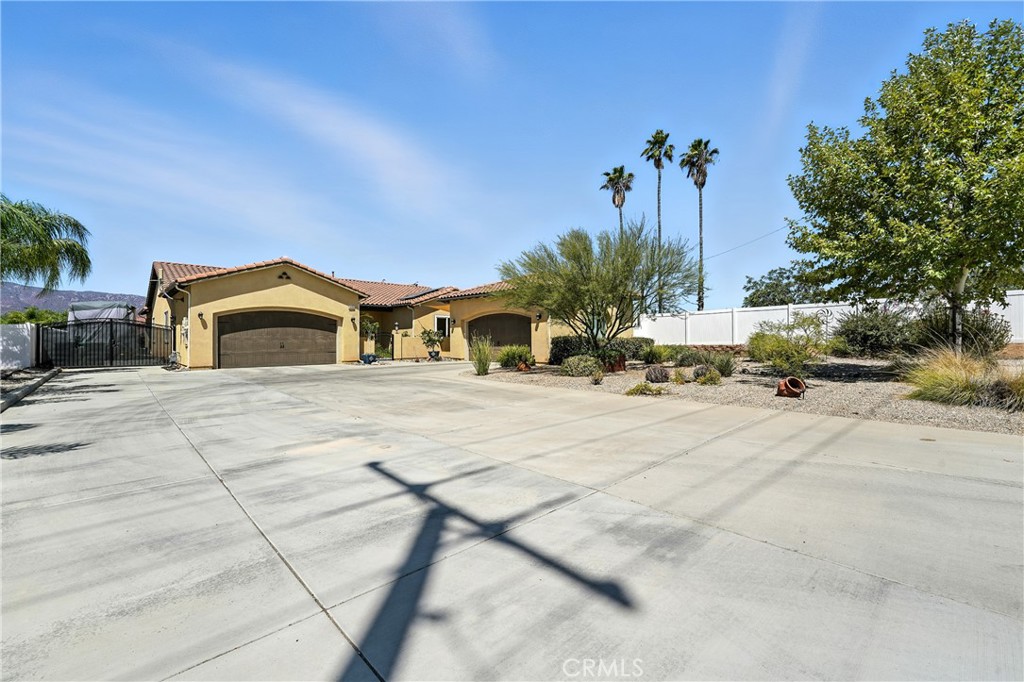 34899 Orange Street