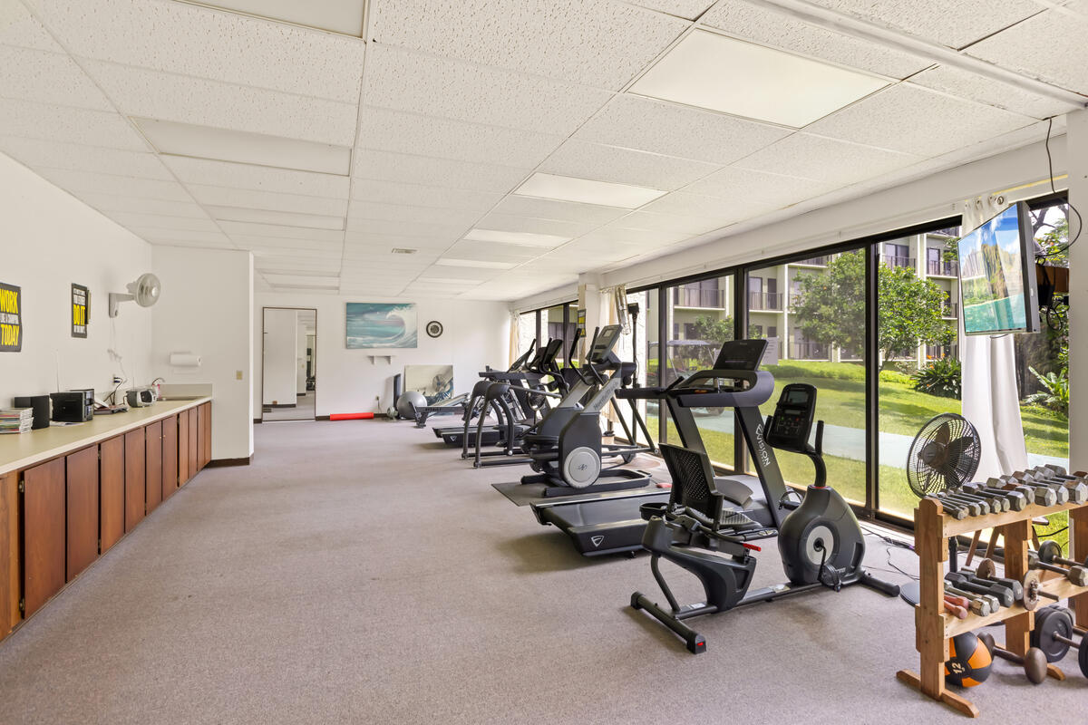 3-3400 KUHIO HWY A101