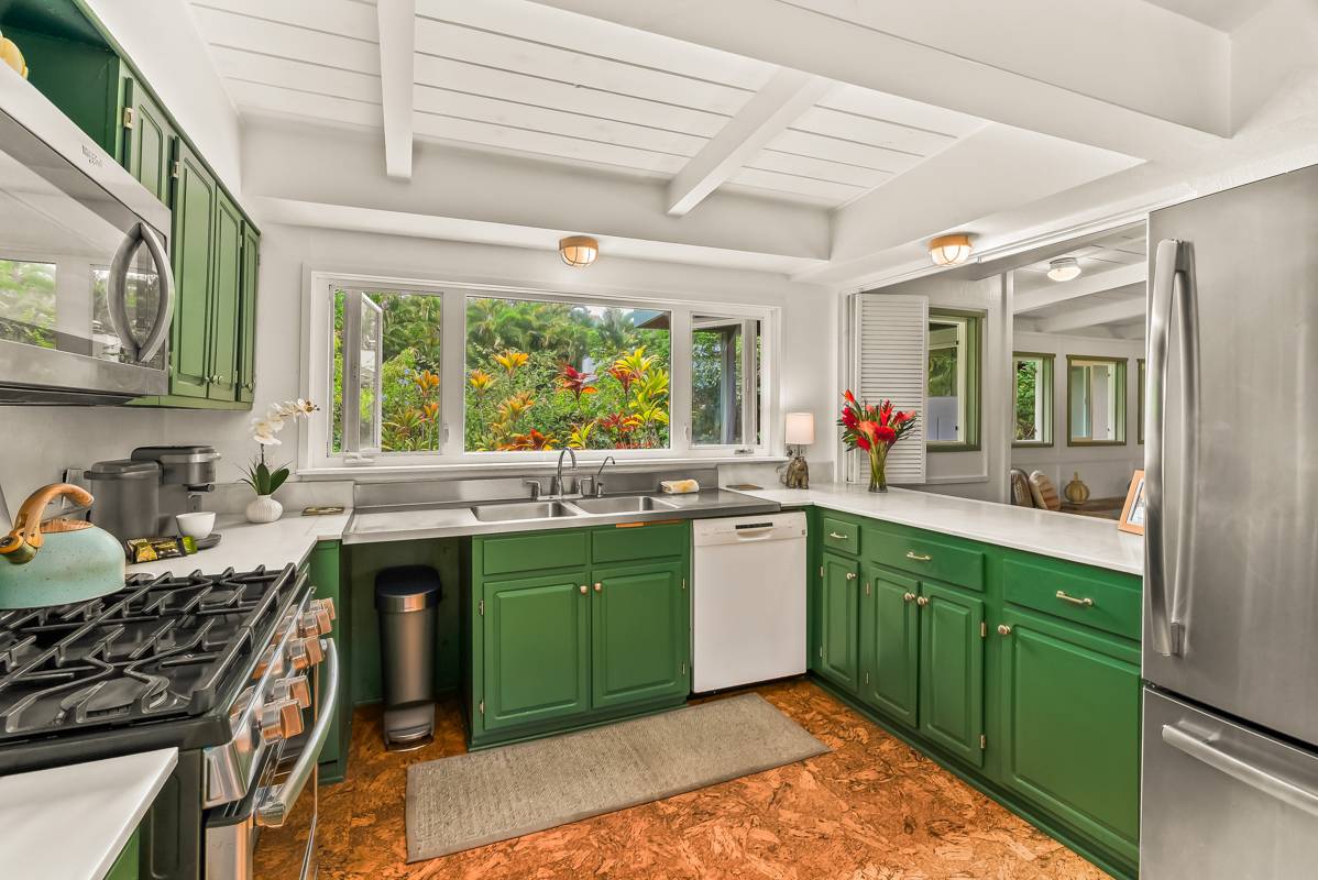 3807 HAULANI PL