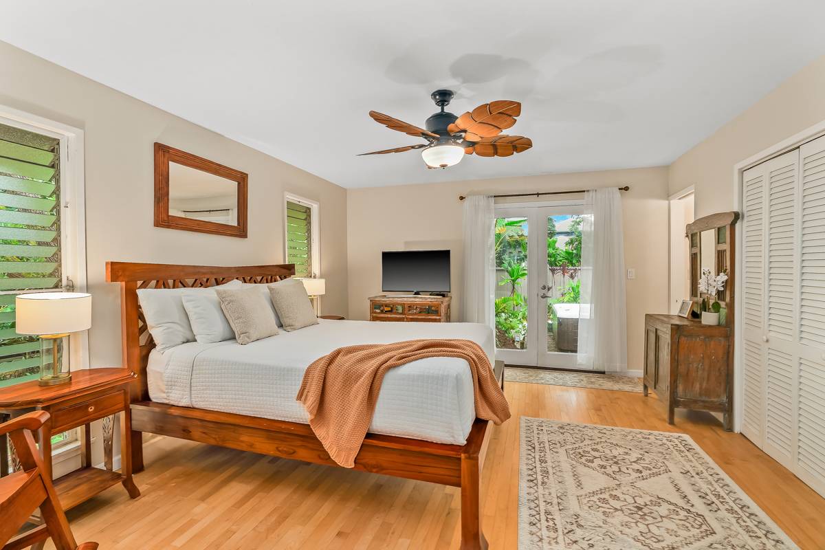 3807 HAULANI PL