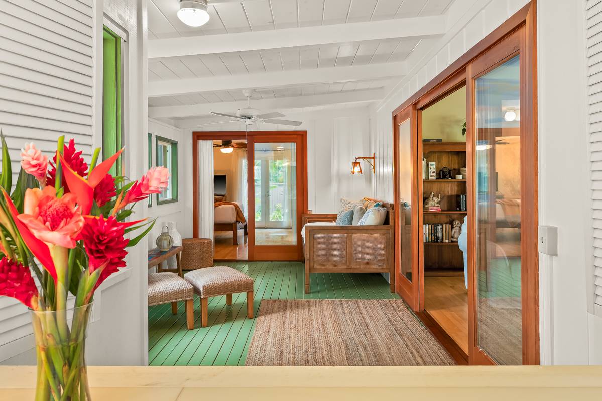 3807 HAULANI PL