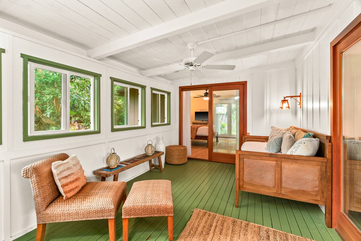 3807 HAULANI PL