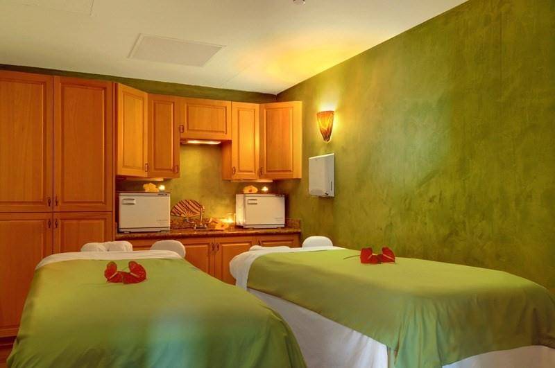 4-820 KUHIO HWY C1,C2,C3