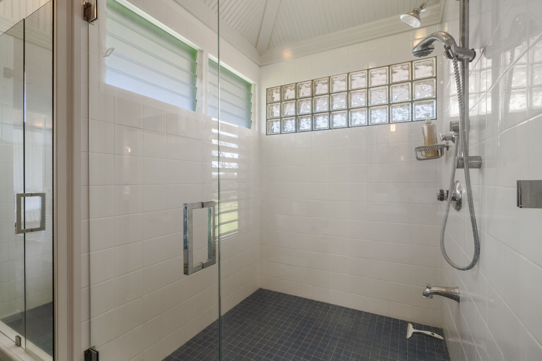 4090-A PALI MOANA PL 1