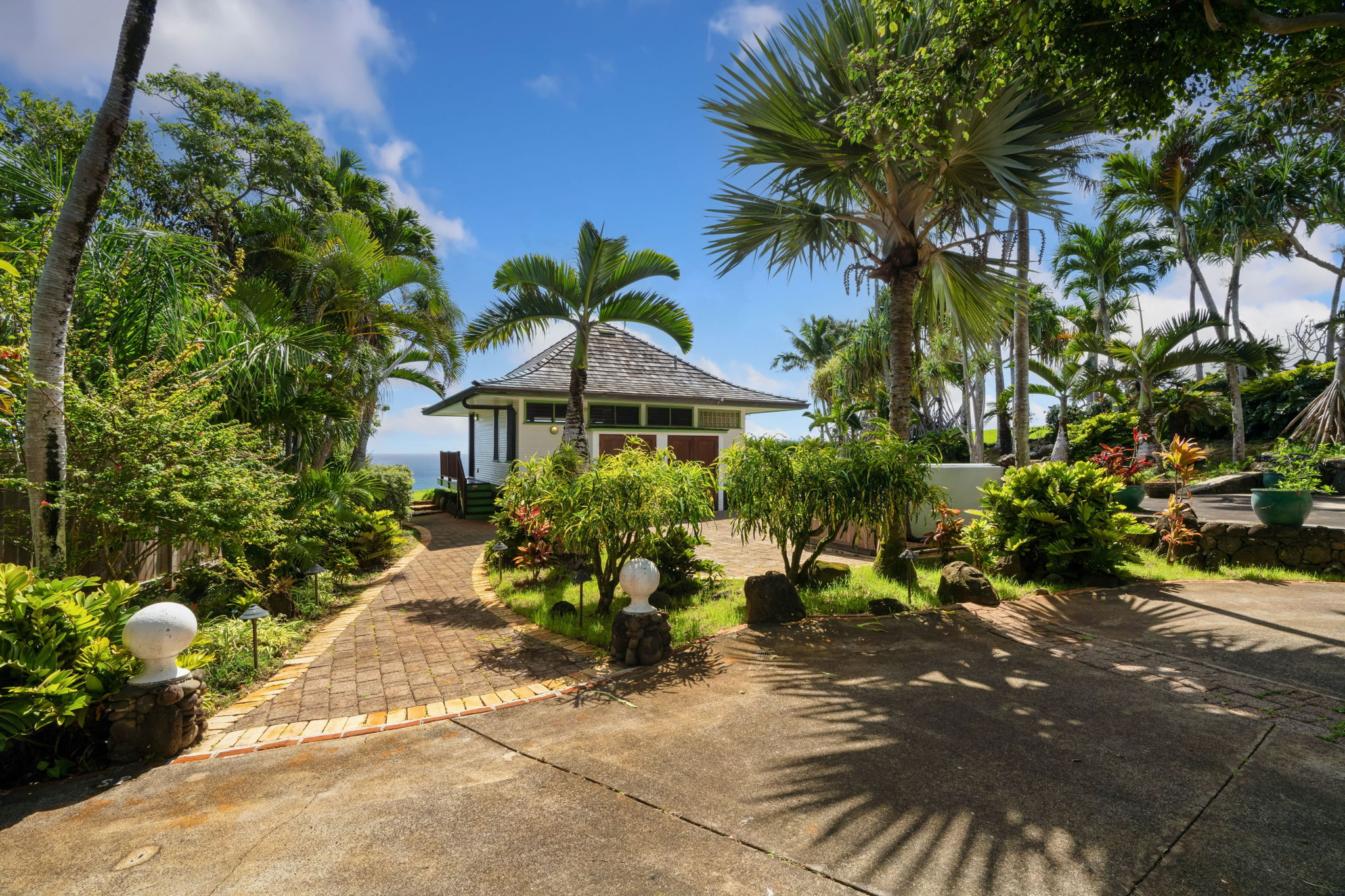 4090-A PALI MOANA PL 1