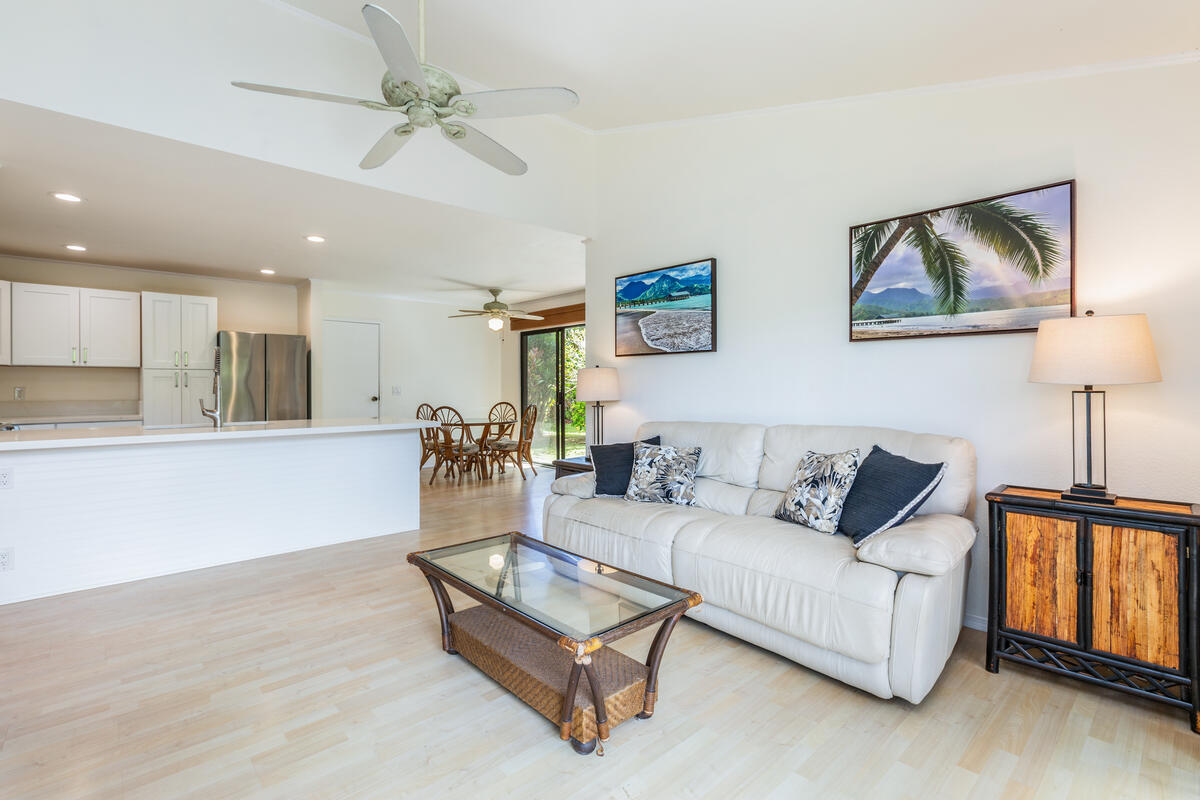 4834 MOLI PL