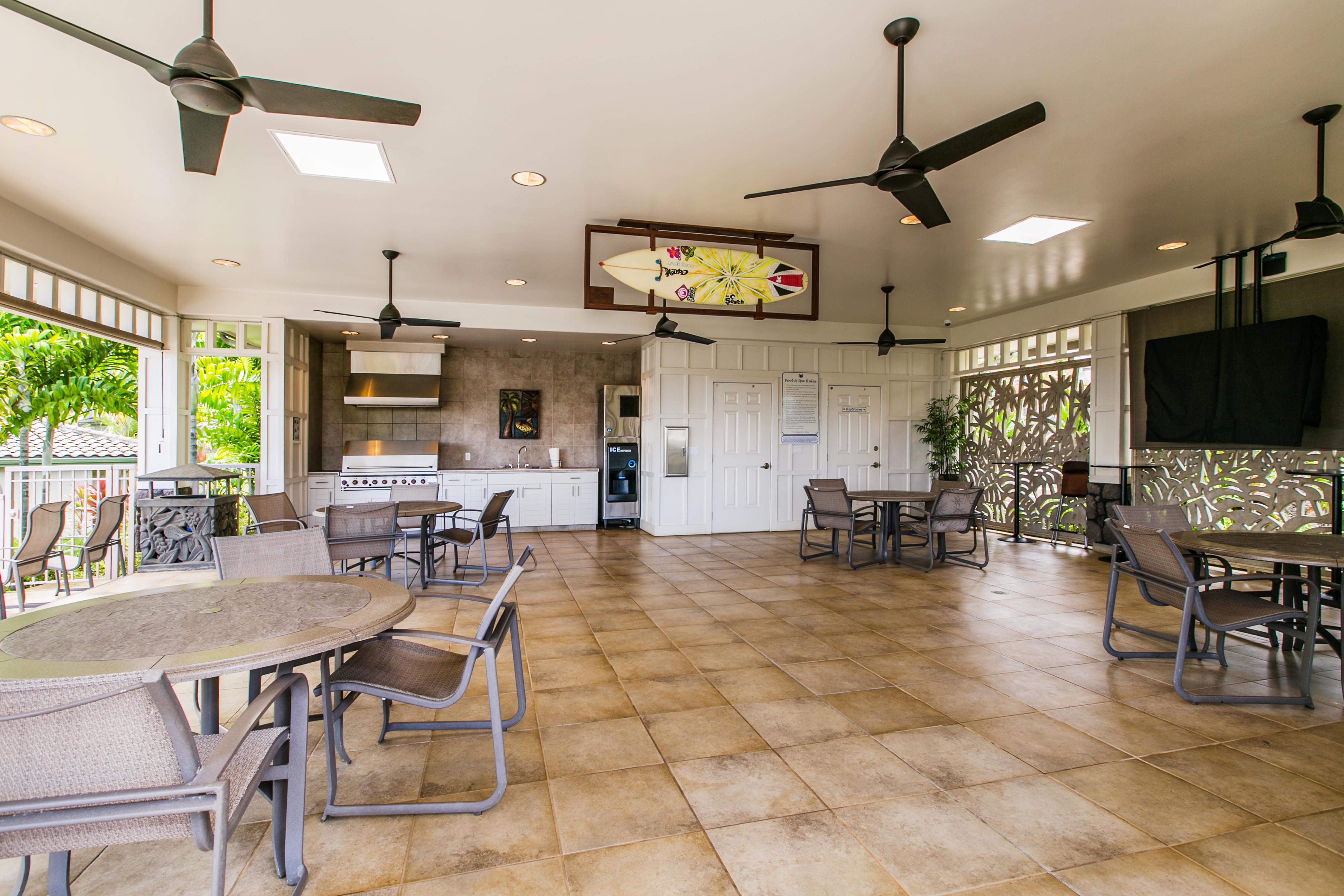 4100 QUEEN EMMA DR 72