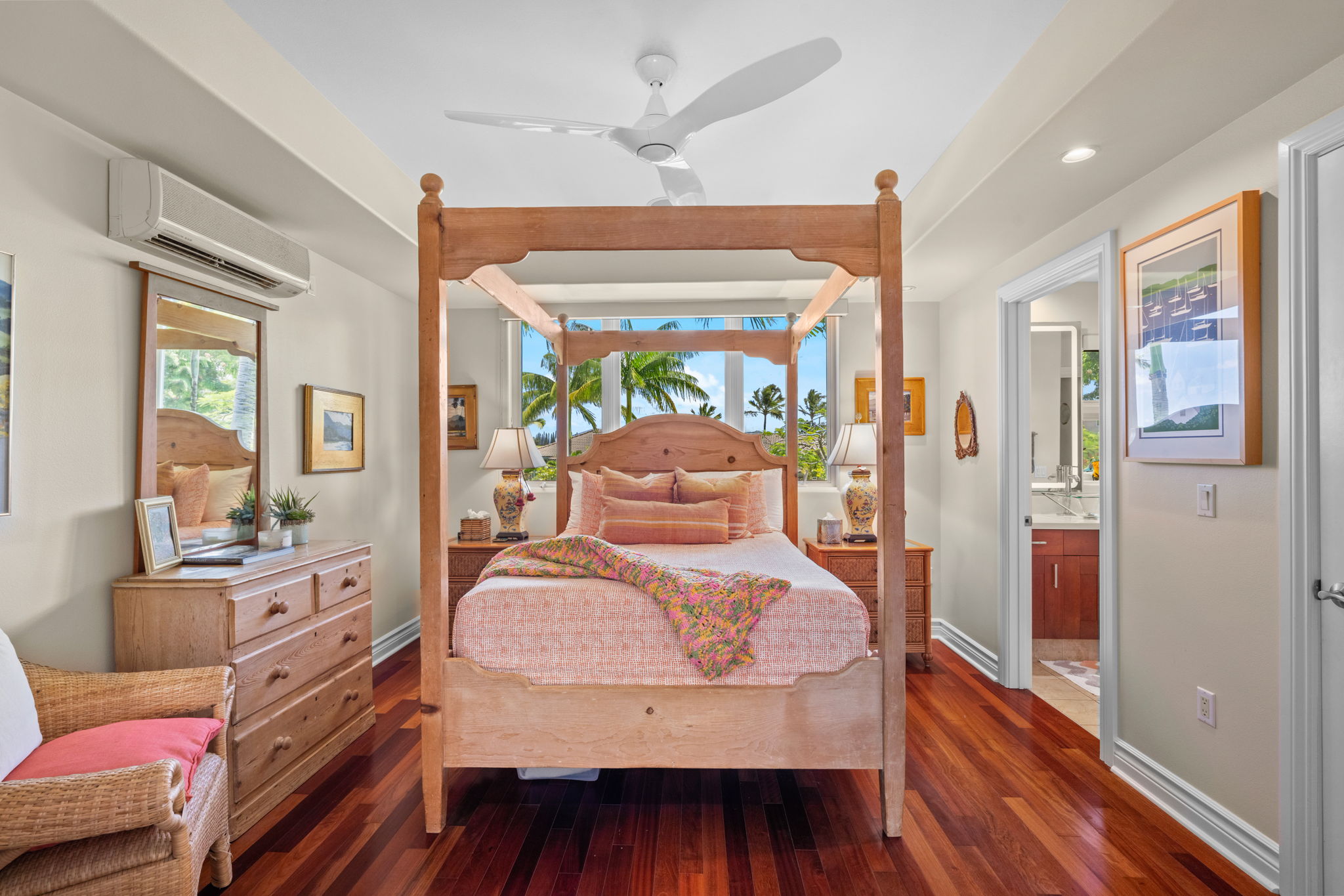 4100 QUEEN EMMA'S DR 21