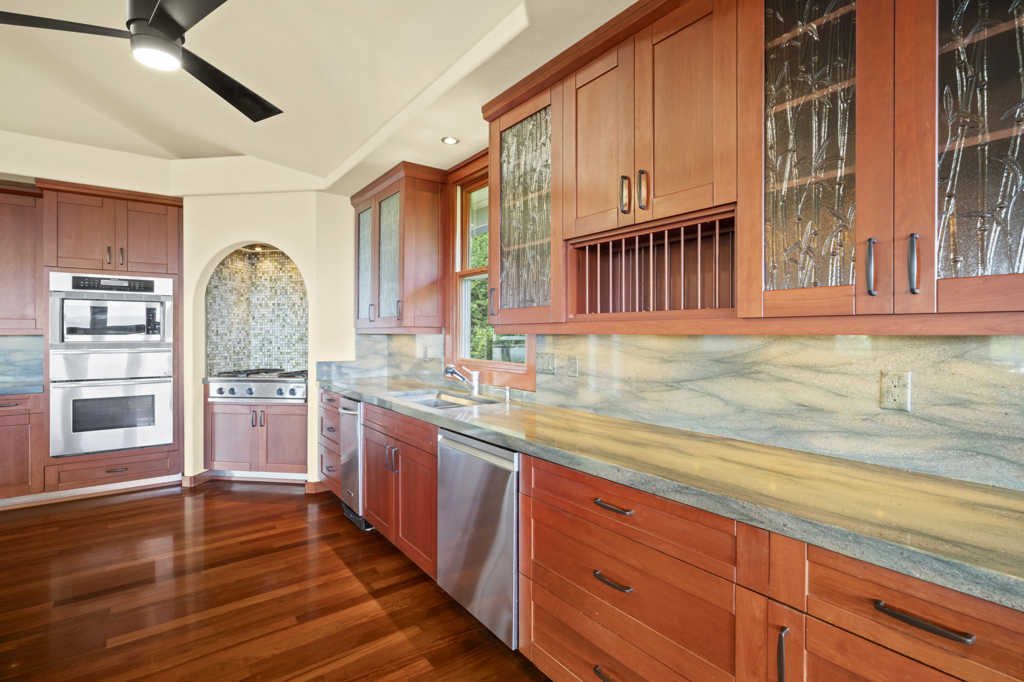 4471-G ANINI VISTA DR