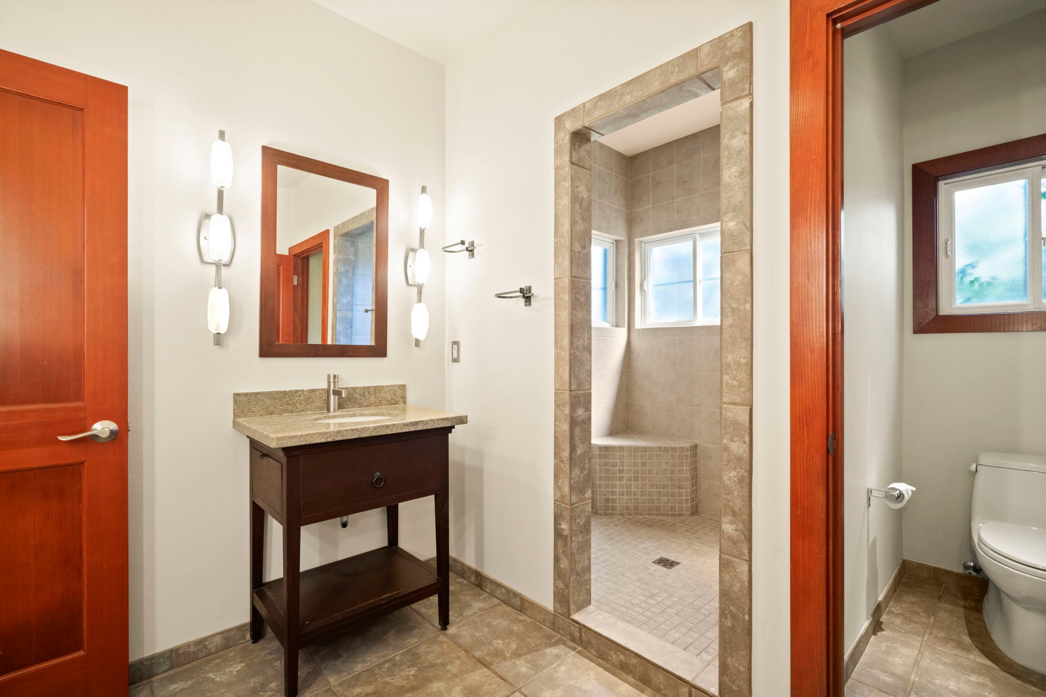 4471-G ANINI VISTA DR