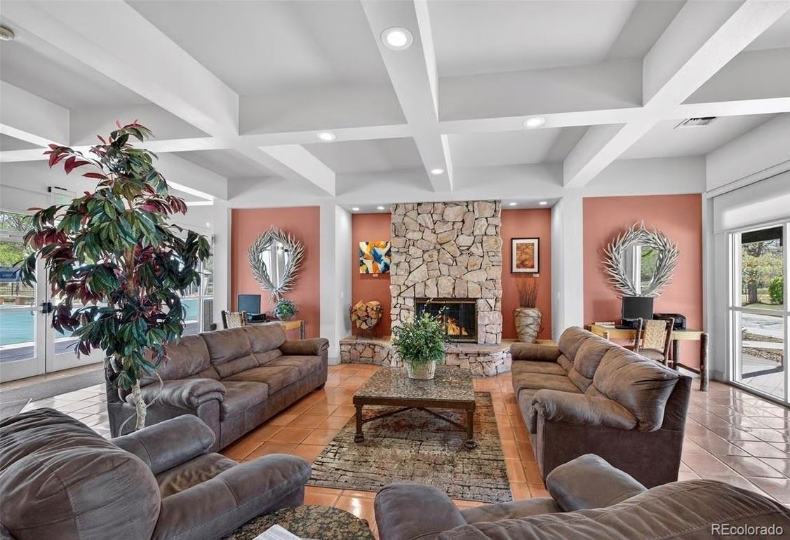 19135 E Custer Avenue