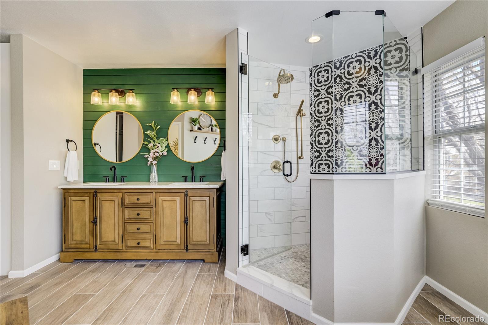 19135 E Custer Avenue