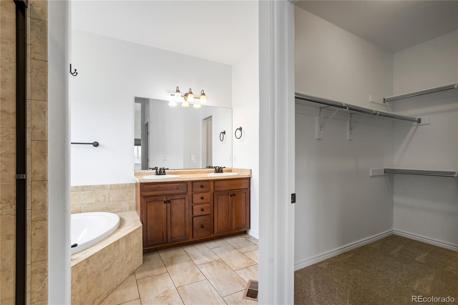 2306 Creek Valley Circle