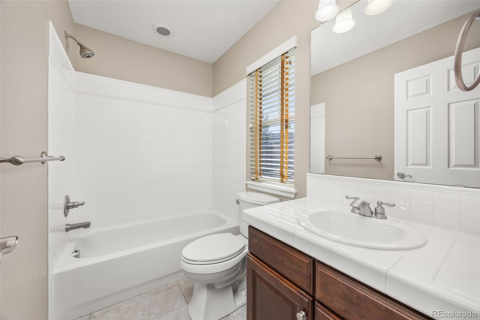 2477 Bellavista Street