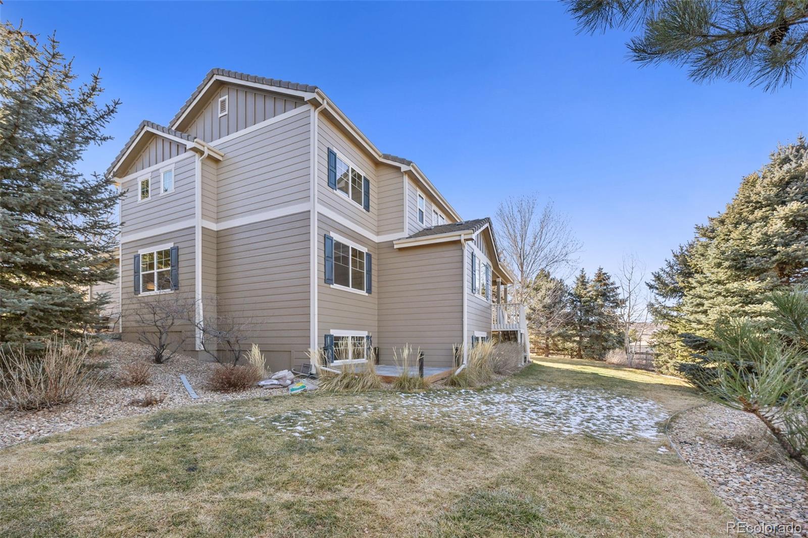 2477 Bellavista Street