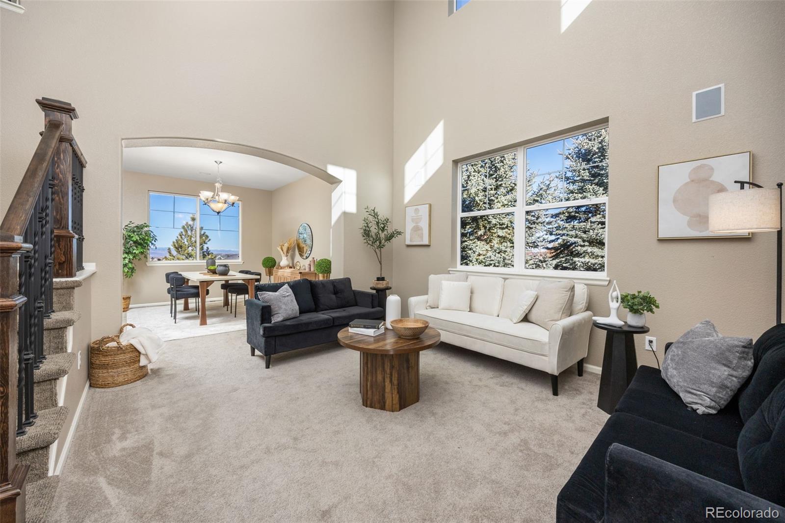 2477 Bellavista Street