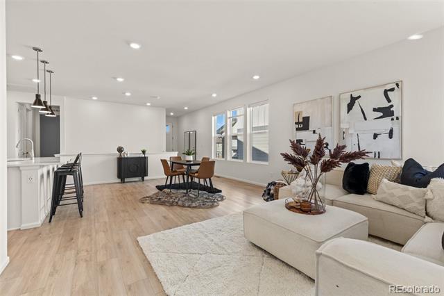 17412 W 93rd Place