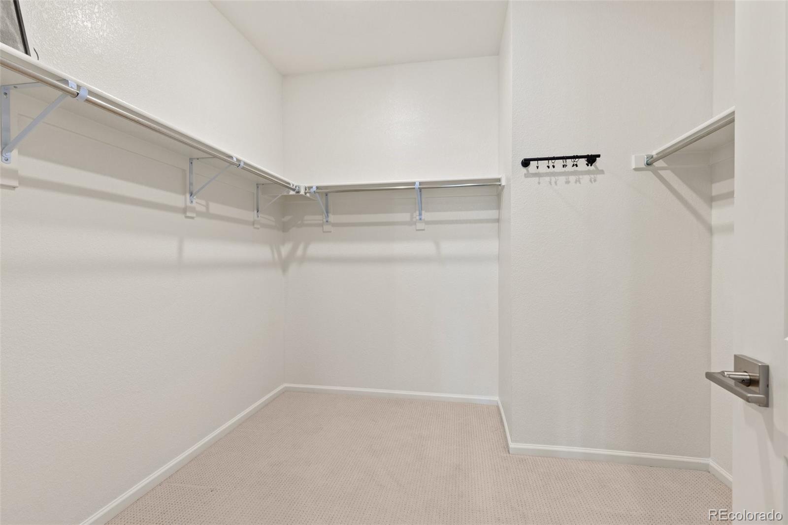17412 W 93rd Place