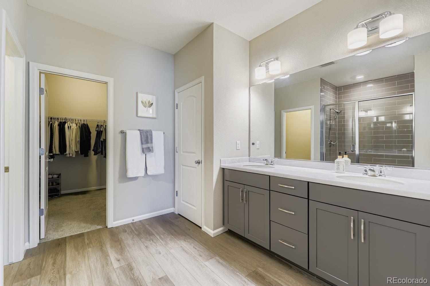 6187 Dapplegray Street