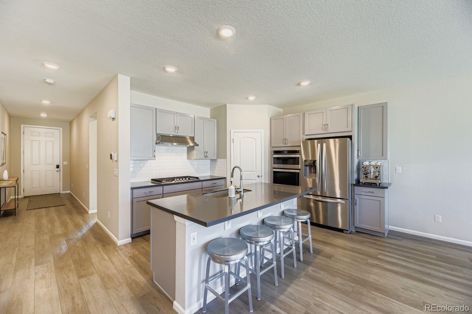 6187 Dapplegray Street