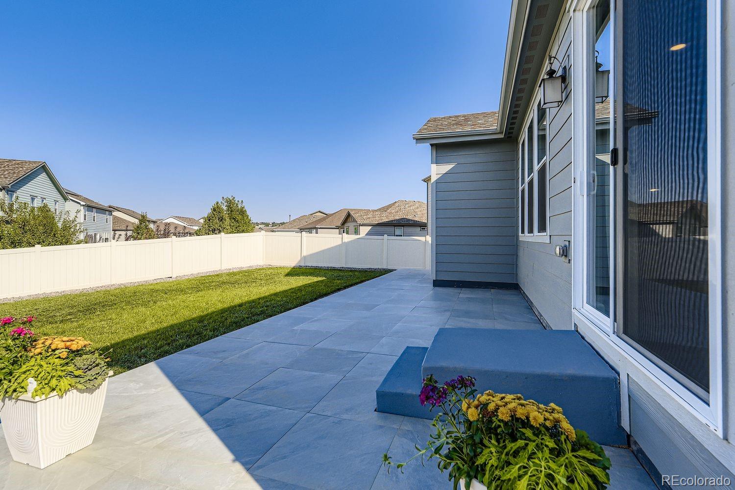 6187 Dapplegray Street