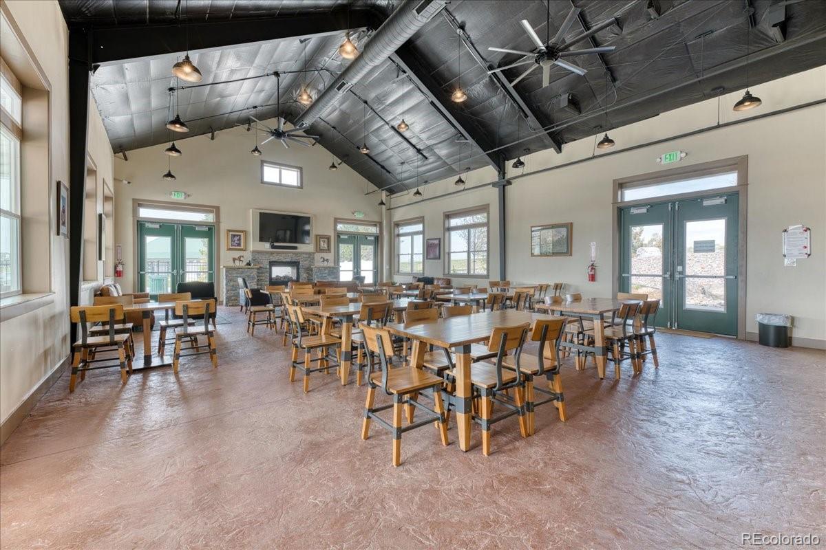 6187 Dapplegray Street