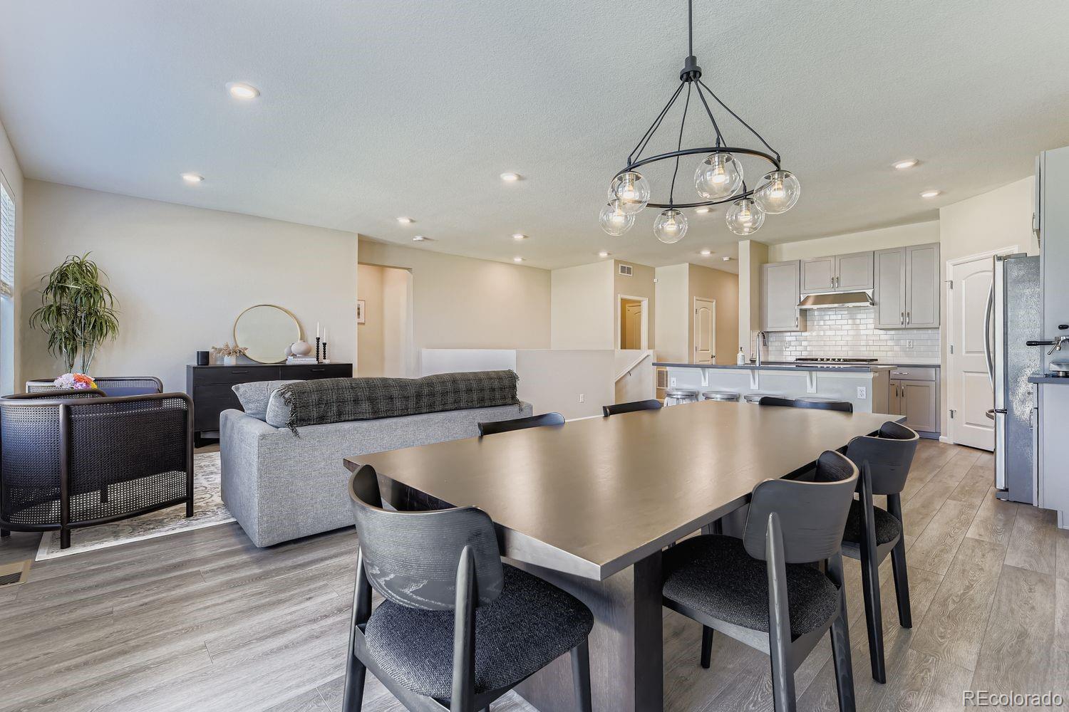 6187 Dapplegray Street