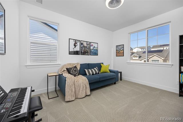 5708 Palmia Lane