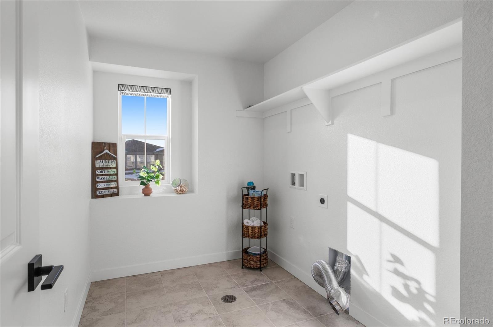 6350 Stable View Street